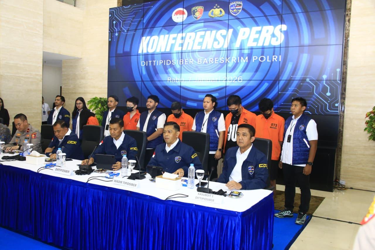 Bareskrim-Polri-Bongkar-Jaringan-Judi-Online-Sita-Aset-Ratusan-Miliar-Rupiah.jpg