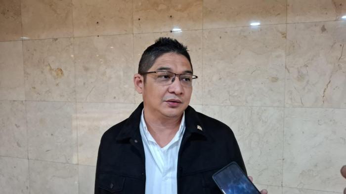 Fakta-Pasha-Ungu-Dikabarkan-Mundur-dari-Anggota-DPR.jpg