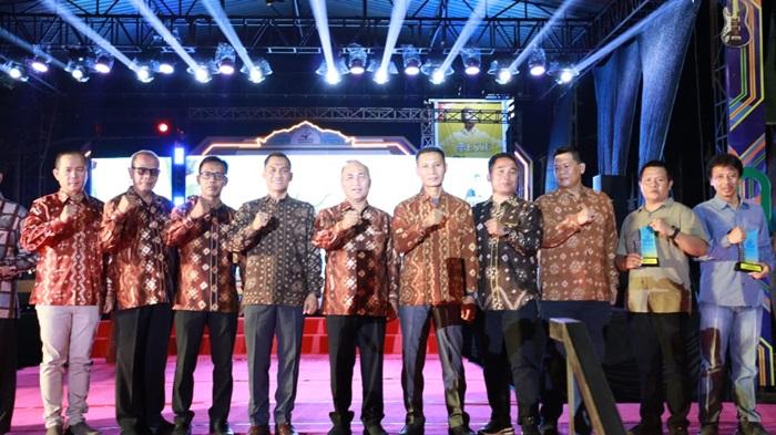 Foto-Bersama-Penutupan-Muba-Expo.jpg