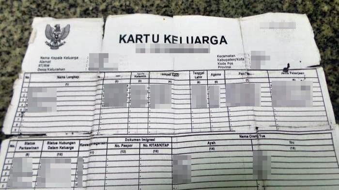 Ilustrasi-Kartu-Keluarga-dalam-kondisi-rusak.jpg