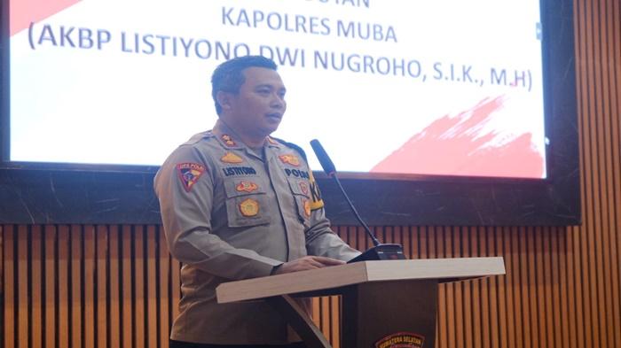 Kapolres-Muba-AKBP-Listiyono-Dwi-Nugroho-ketika-membuka-FGD-menjalang-Pilkada-Damai-2024.jpg