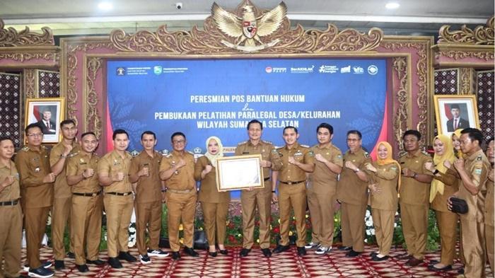 Lewat-Posbankum-Muara-Enim-raih-penghargaan.jpg