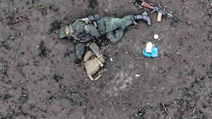 Mayat-salah-satu-tentara-Rusia-yang-tewas-di-Ukraina.jpg