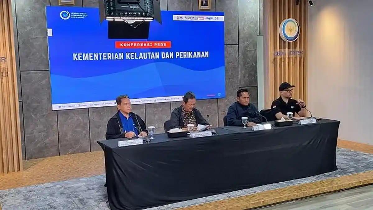 PRESKON-MENTERI-KKP.jpg