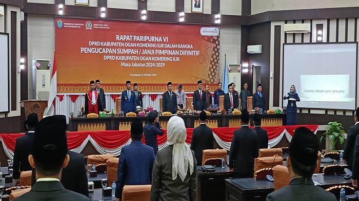 Pelantikan-4-pimpinan-DPRD-Kabupaten-Ogan-Komering-Ilir-periode-2024-2029.jpg