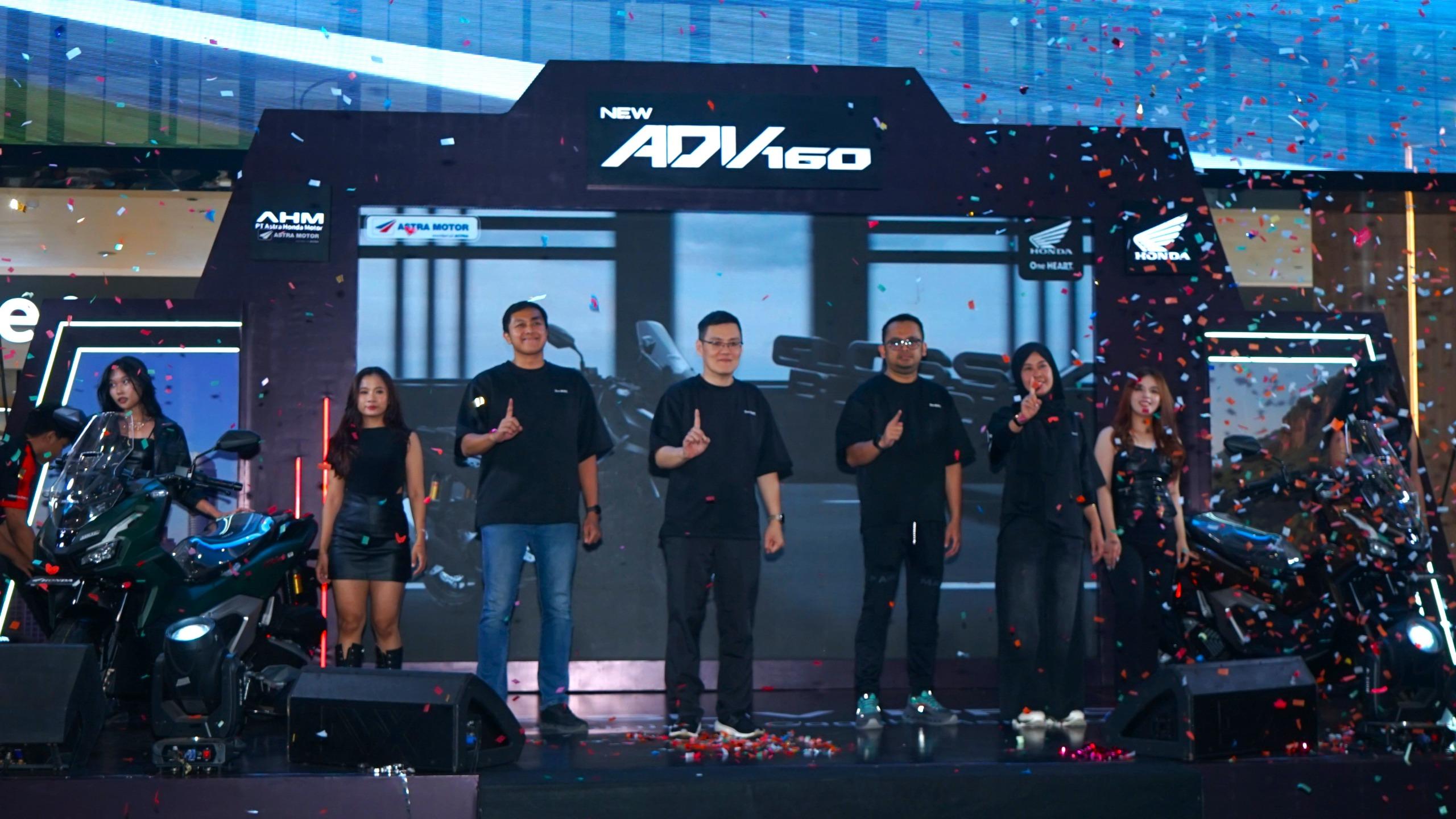 Peluncuran-New-Honda-ADV160-Disambut-Antusias-Warga-Sumsel-SUV-Skutik-Premium-Tampil-Makin-Gagah.jpg