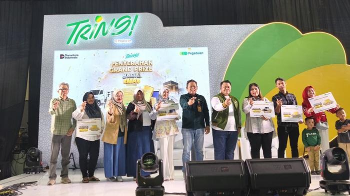 Penyerahan-hadiah-Badai-Emas-2025-di-PSCC.jpg