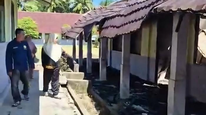 Korsleting Listrik Diduga Jadi Penyebab Terjadinya Kebakaran di SMPN 2 Bunga Mayang OKU Timur - Sripoku.com