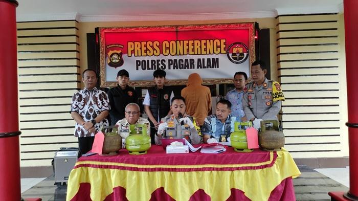 Polres Minta Pemkot Pagar Alam Tinjau Ulang Izin-izin Agen dan Pengkalan Gas 3 Kg, Terapkan Sanksi