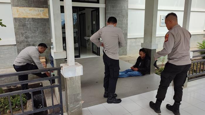 JELANG BUKA, Duel Maut di Lahat Pisau Pemuda Dilawan Tangan Kosong, Pria Paruh Baya Tewas