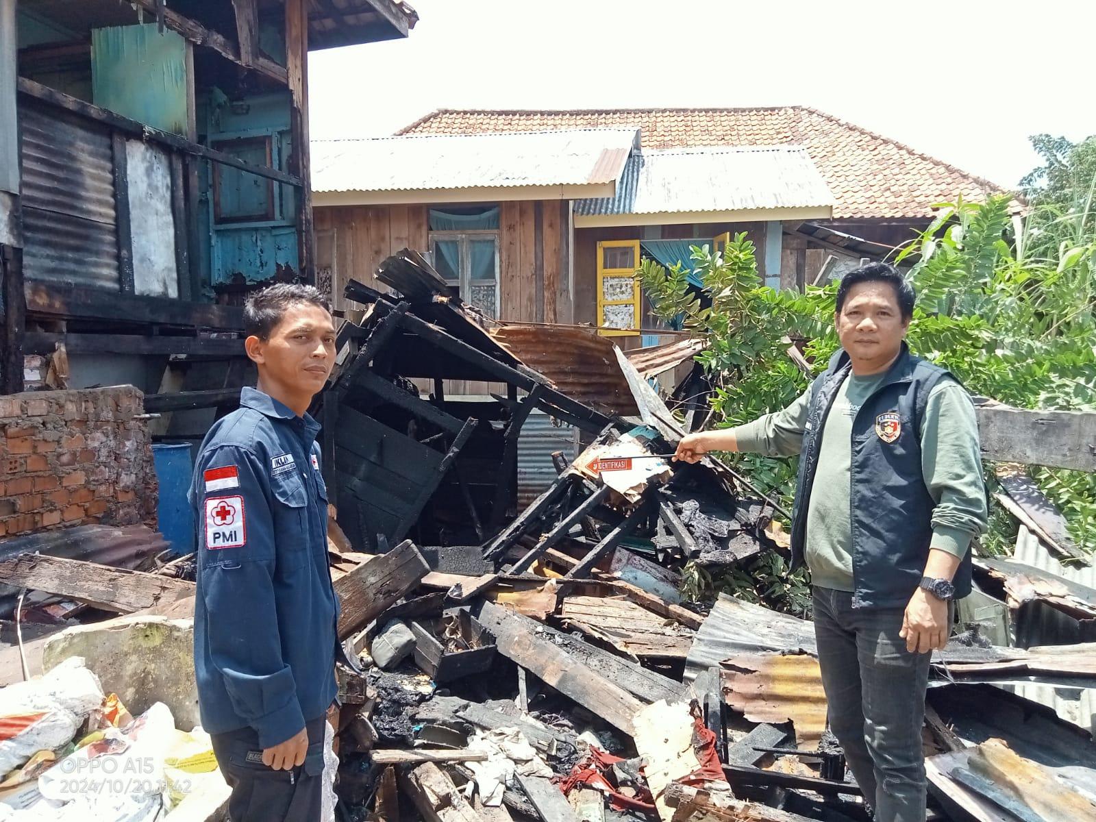 Rumah-kontrakan-milik-M-Yusuf-Toyib-terbakar.jpg