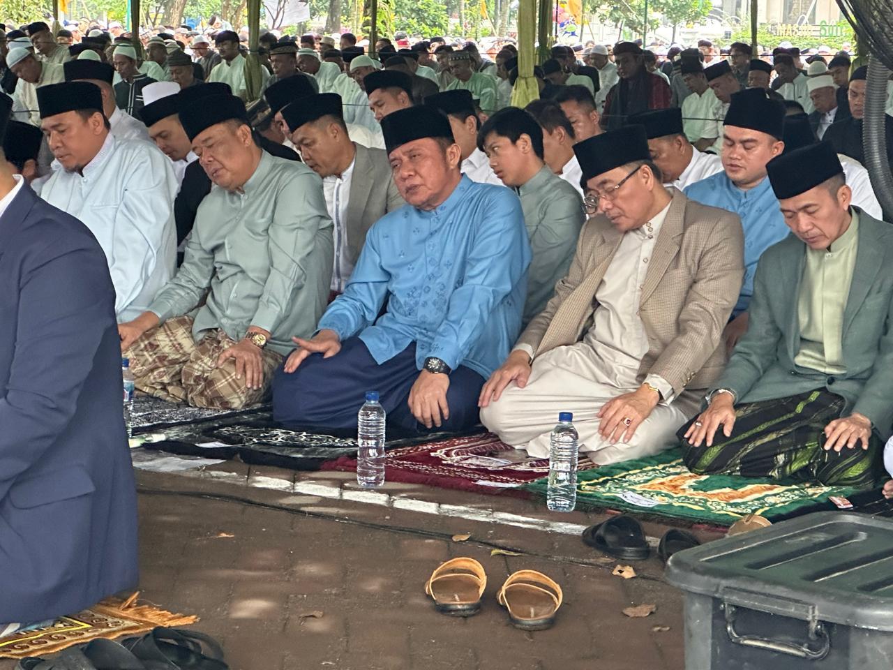 SOLAT-IDUL-FITRI-3233.jpg
