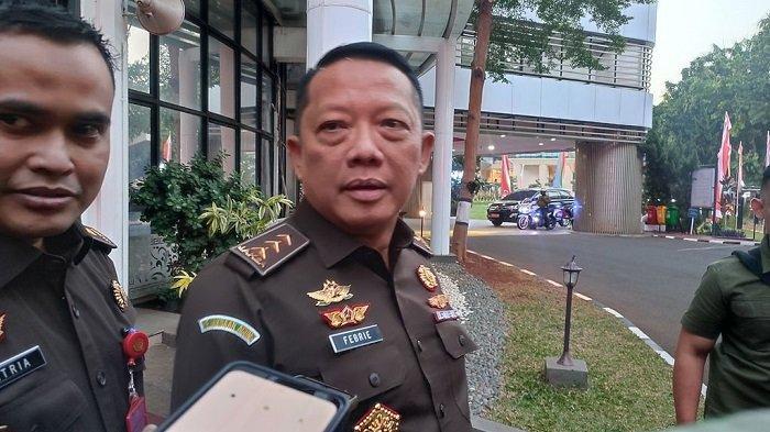 Pengakuan Jampidsus Febrie Adriansyah soal Temuan Uang Rp476 M hingga Emas 74 Kg: Itu Ada yang Punya - Sripoku.com