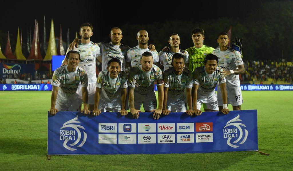 STARTING-PERSIB-BANDUNG.jpg