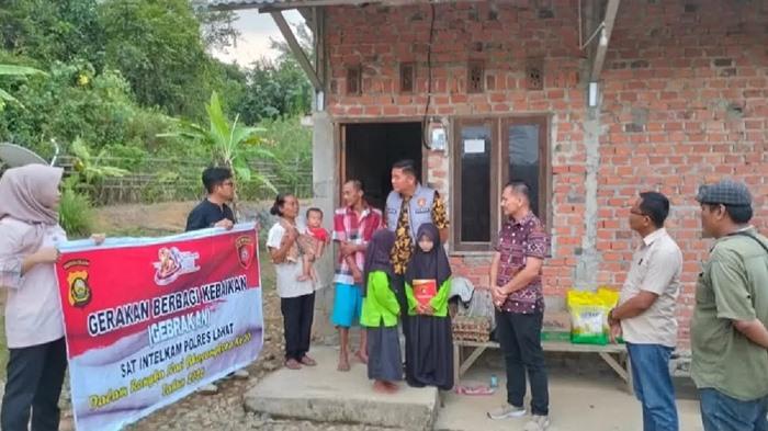 Kisah Haru Kasat Intelkam Polres Lahat Angkat Dua Anak Yatim Piatu Jadi Anak Asuhnya - Sripoku.com