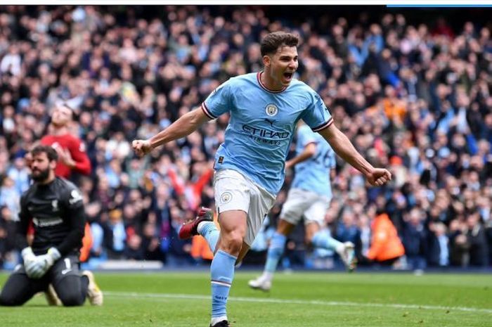 Selebrasi-penyerang-Manchester-City-Julian-Alvarez-usai-menjebol-gawang-Liverpool.jpg