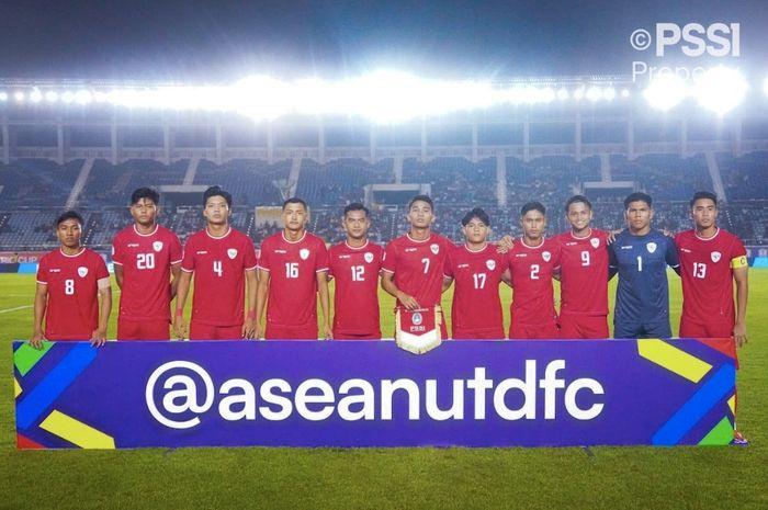 Skuad-timnas-Indonesia-saat-melawan-Myanmar-di-ASEAN-Cup-2024.jpg
