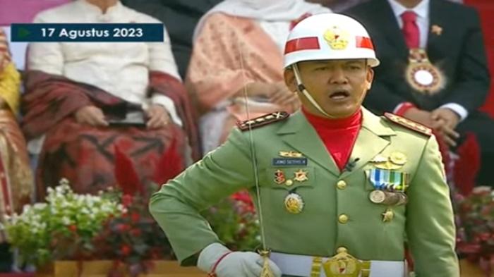 Sosok-Arm-Joko-Setiyo-yang-menjadi-komandan-upacara-kemerdekaan-di-Istana-Negara.jpg