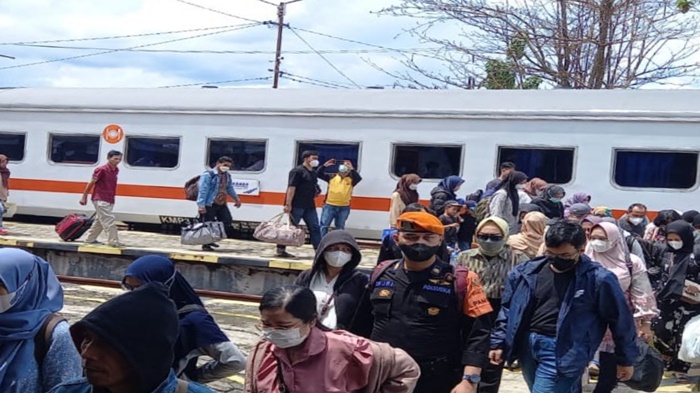 Suasana-Stasiun-KA-Baturaja-Senin-2312023.jpg