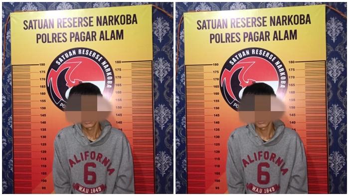 Tersangka-Zien-25-warga-Pagar-Alam-yang-amankan-polisi-karena-diduga-menjadi-bandar-Narkoba.jpg