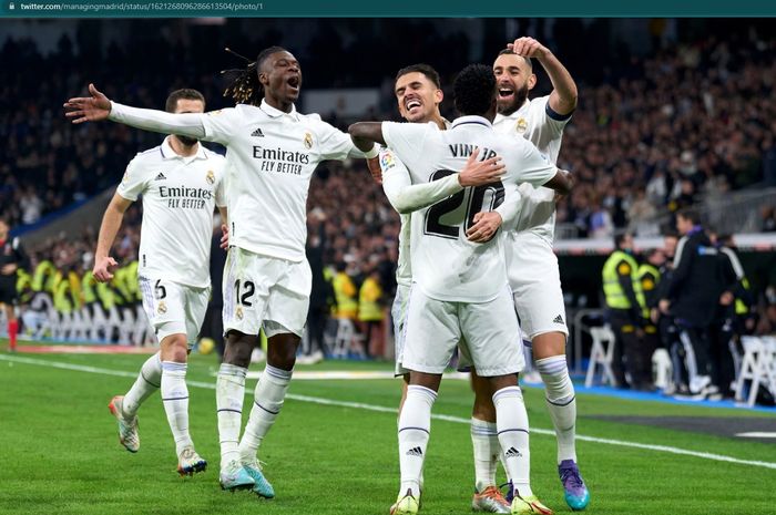 Vinicius-rayakan-gol-ke-gawang-Valencia-di-Liga-Spanyol.jpg