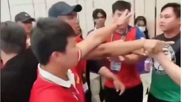 Viral-pelatih-pencak-silat-Vietnam-berkelahi-dengan-Indonesia-dalam-ajang-SEA-Games-2023.jpg