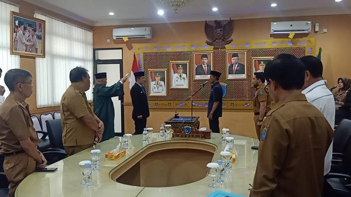 Wakil-Bupati-OKI-HM-Djakfar-Shodiq-saat-dilantik-menjadi-Plt-Kasat-Pol-PP.jpg