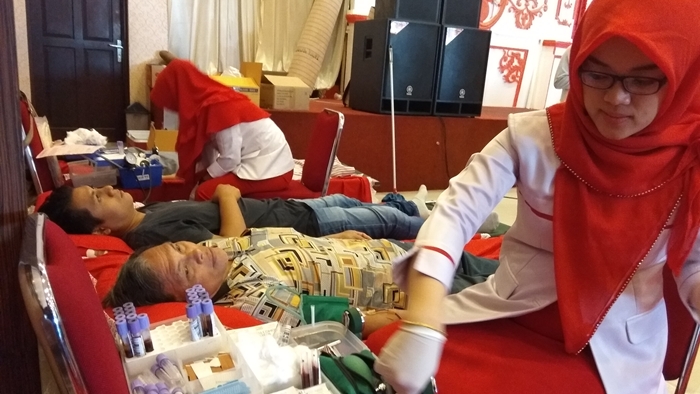 aksi-donor-darah-paguyuban-thionghoa-indonesia_20180602_115441.jpg