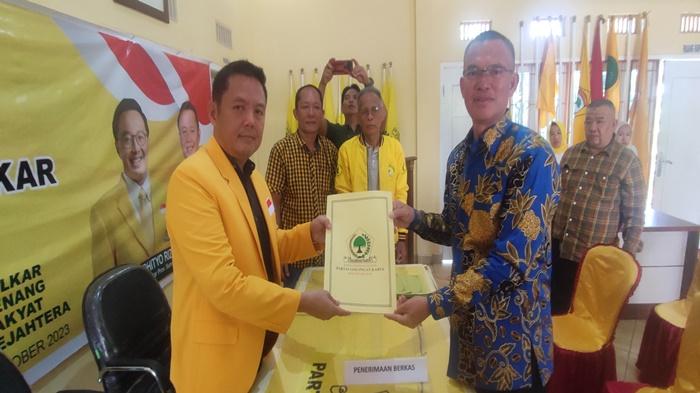 alpian-daftar-ke-golkar.jpg