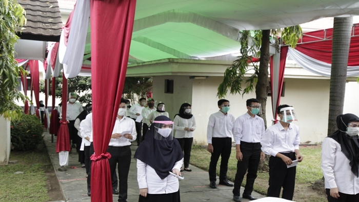 antrean-pelamar-cpns-palembang.jpg