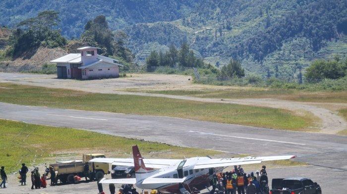 BERANI Tenteng Senjata, Pasukan TNI-Polri Tak Beri Ampun, 10 KKB Papua Diberondong Tembakan:1 Tewas