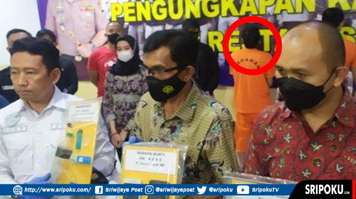 barang-bukti-yang-didapat-polisi-dari-penangkapan-az.jpg