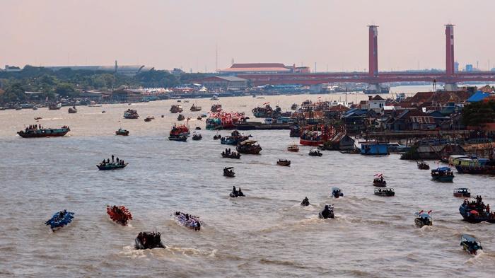 Pacu Jalur Bidar Sungai Musi Siap Digelar, Ratu Dewa Ingatkan Palembang Jangan Hanya Jadi Penonton