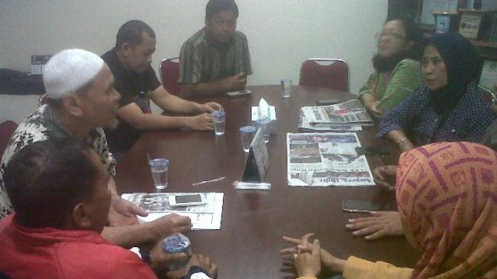 biro-perjalanan-abu-tour-and-travel_20160323_181746.jpg