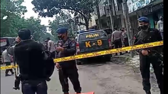 bom-bunuh-diri-di-Bandung.jpg