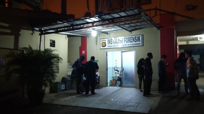 breaking-newsanak-kepala-dinas-di-kabupaten-musi-rawas-tewas-gantung-diri.jpg