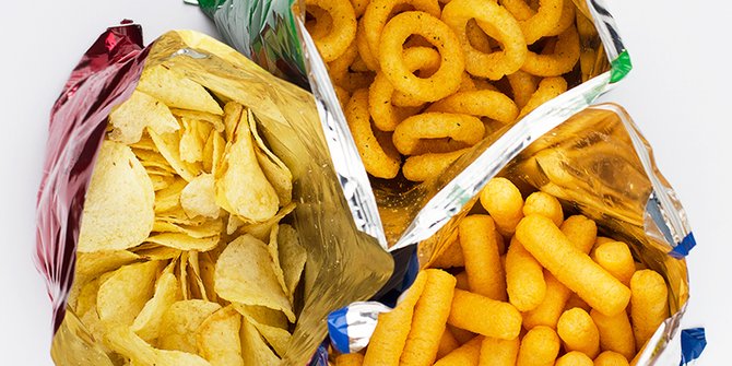 bukan-trik-produsen-inilah-alasan-kenapa-bungkus-makanan-ringan-diisi-banyak-udara_20180724_164918.jpg
