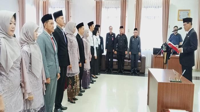 Bupati Muara Enim Lantik 9 Pejabat Fungsional dan Resmikan 3 CPNS