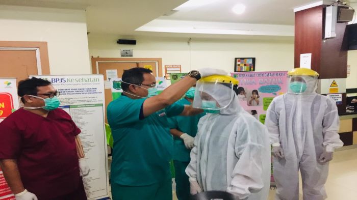 17 Hari Berjuang Melawan Corona, Puncaknya: Tak Ada Nafsu Makan dan Sakit Luar Biasa di Bagian Perut