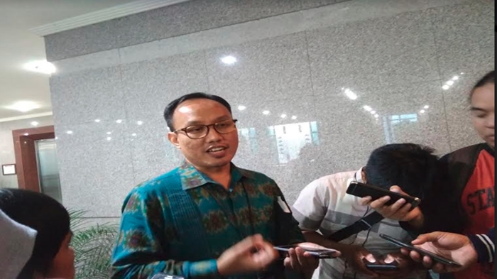 deputi-direktur-kantor-perwakilan-bank-indonesia-sumsel-hari-widodo_20180622_180629.jpg