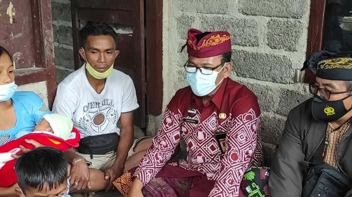 dinas-sosial-mengunjungi-rumah-orangtua-yang-bayinya-lahir-dengan-dua-jenis-kelamin.jpg