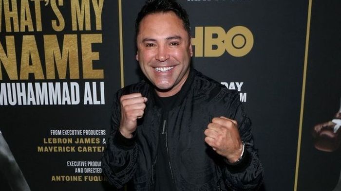 diremehkan-presiden-ufc-karena-tantang-mcgregor-oscar-de-la-hoya-sebut-whiter-hanya-pelatih-senam.jpg