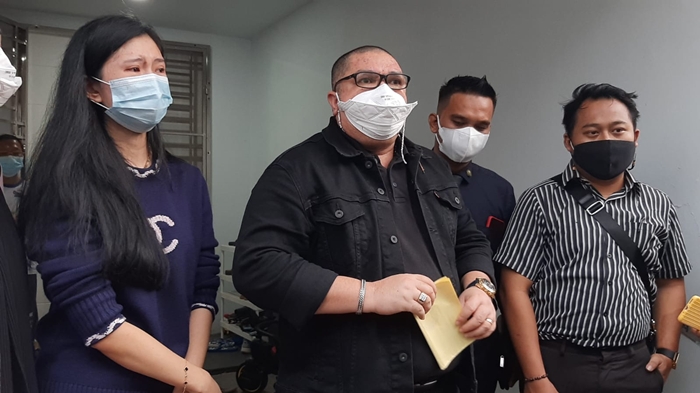 Dr Richard Lee Ditangkap Polda Metro Jaya di Palembang, Pengacara Layangkan Ancaman Ini: Kita Lapor