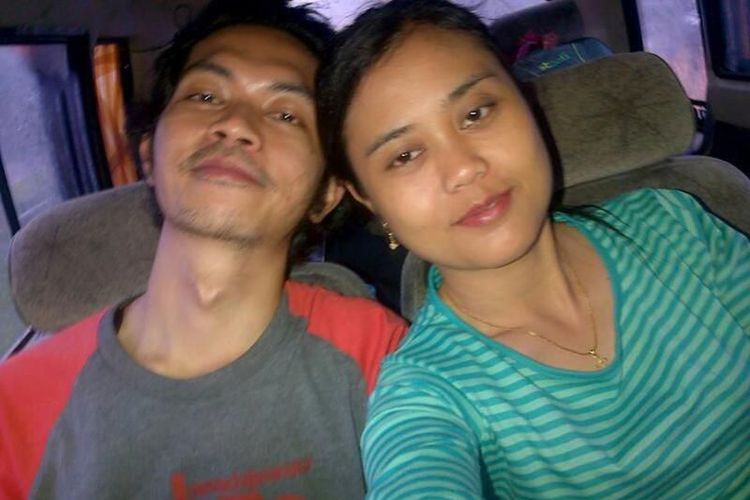 fidelis-arie-sudewarto-dan-istrinya-yeni-riawati-semasa-hidupnya_20170406_120439.jpg