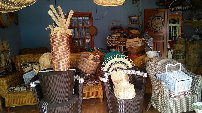 Semuanya Serba Rotan, Indah Tahan Lama, Bisa Pesan Sesuai Keinginan Anda Tertarik? Silakan Datang