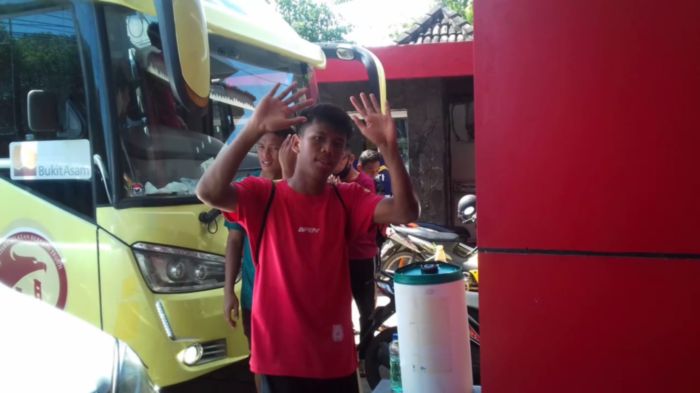 gelandang-serang-sriwijaya-fc-alvin-tiba-di-penginapan-hotel-majestic.jpg