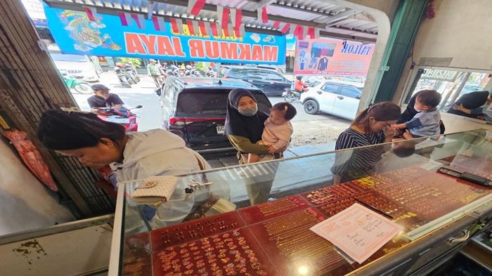 harga-emas-turun-di-palembang.jpg