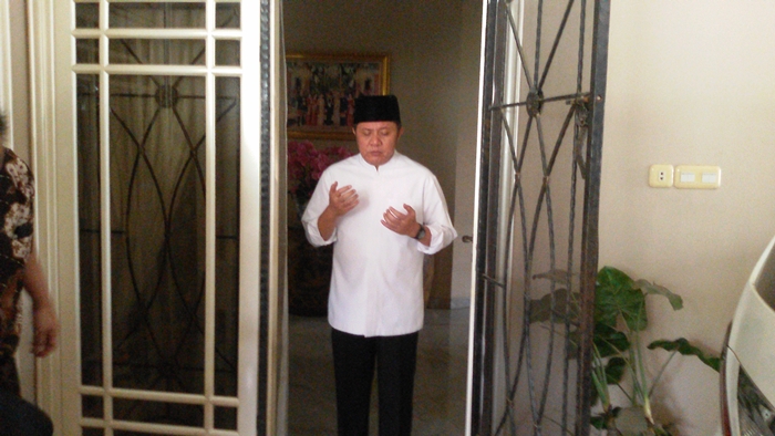 Unggul Sementara Berdasarkan Quick Count, Herman Deru Tulis Kalimat Menyentuh Ini, Mawardi Nangis