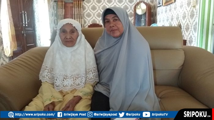 hj-maryam-kanan-yang-juga-ikut-merayakan-idul-fitri-1440-h.jpg