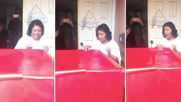 Wanita ini Lihat Ada Kotak Merah Besar Depan Rumah, Saat Dibuka Langsung Teriak 'Ya Tuhan!'